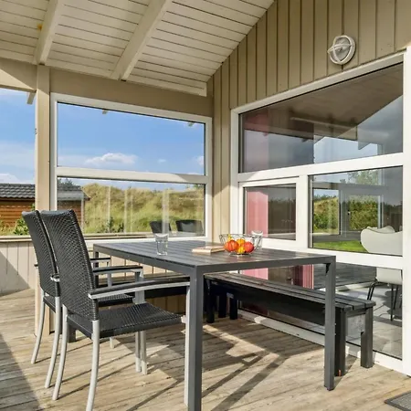 Holiday home Zoya - 900m From The Sea In Nw Jutland By Interhome