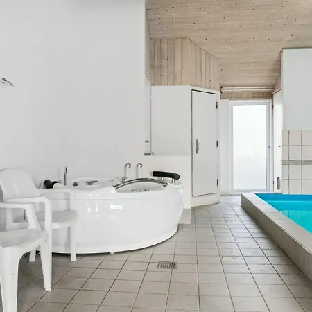Zoya - 900m From The Sea In Nw Jutland By Interhome Holiday home *